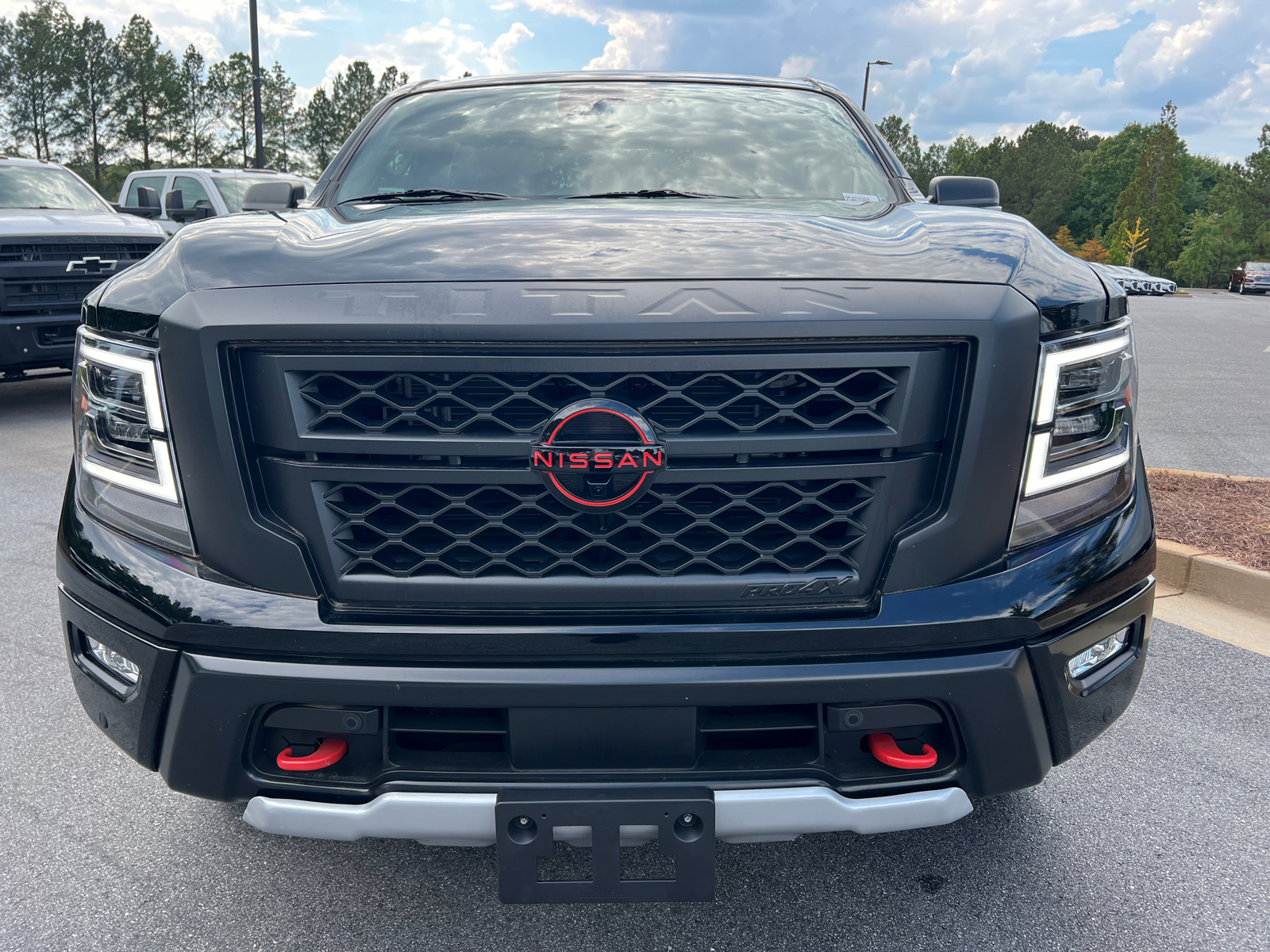 2023 Nissan Titan PRO-4X 2