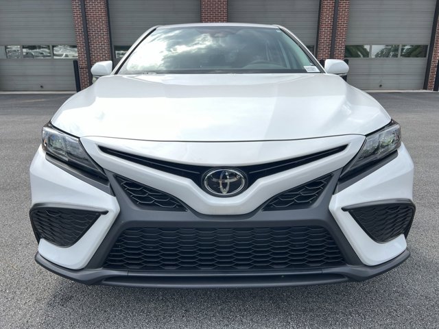 2024 Toyota Camry SE 3