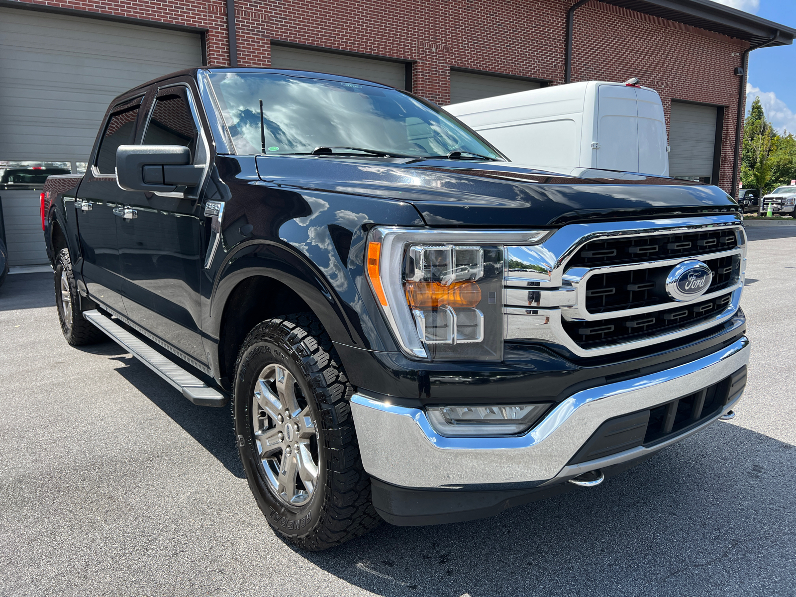 2021 Ford F-150 XLT 3