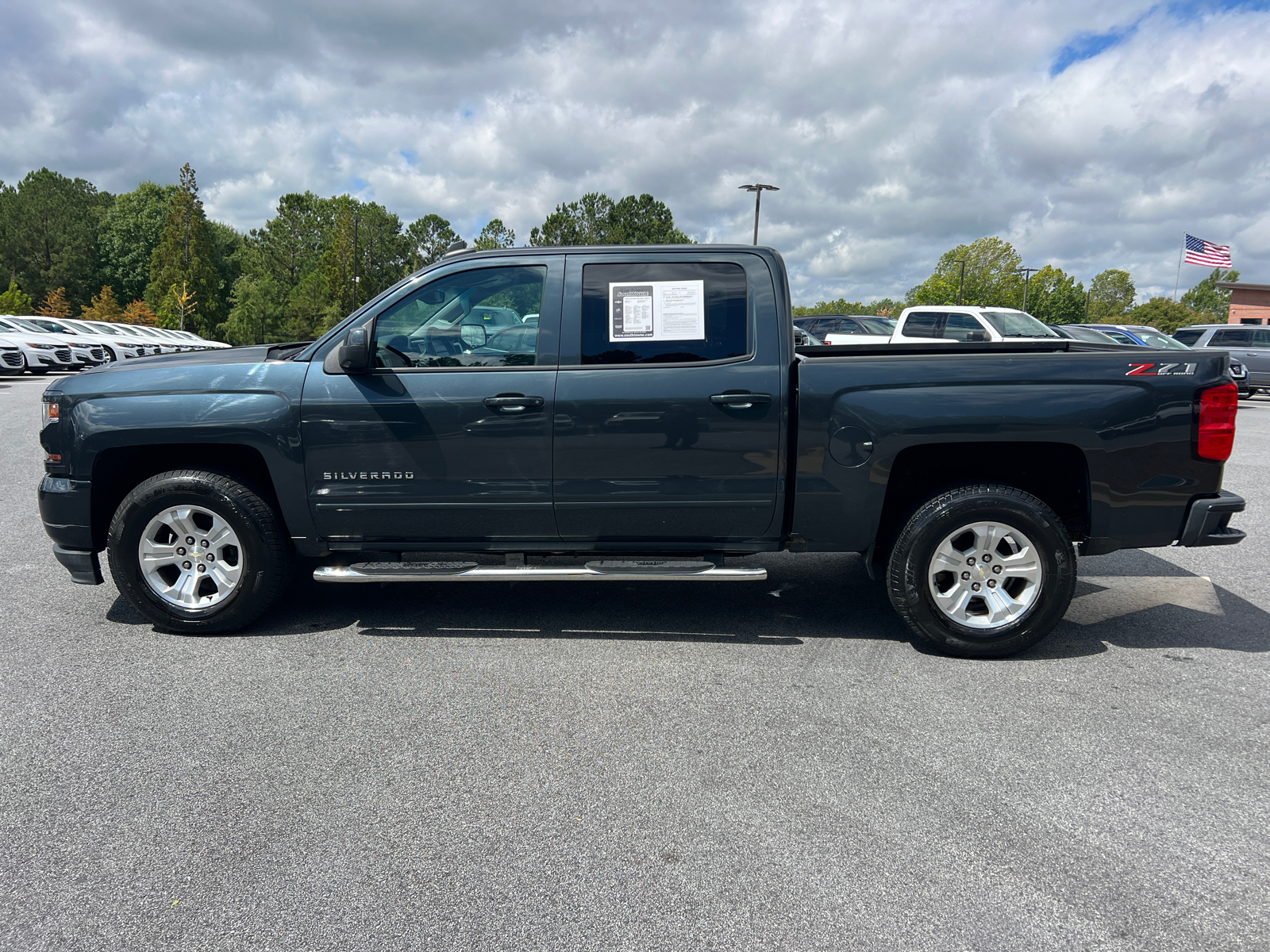 2018 Chevrolet Silverado 1500 LT 8