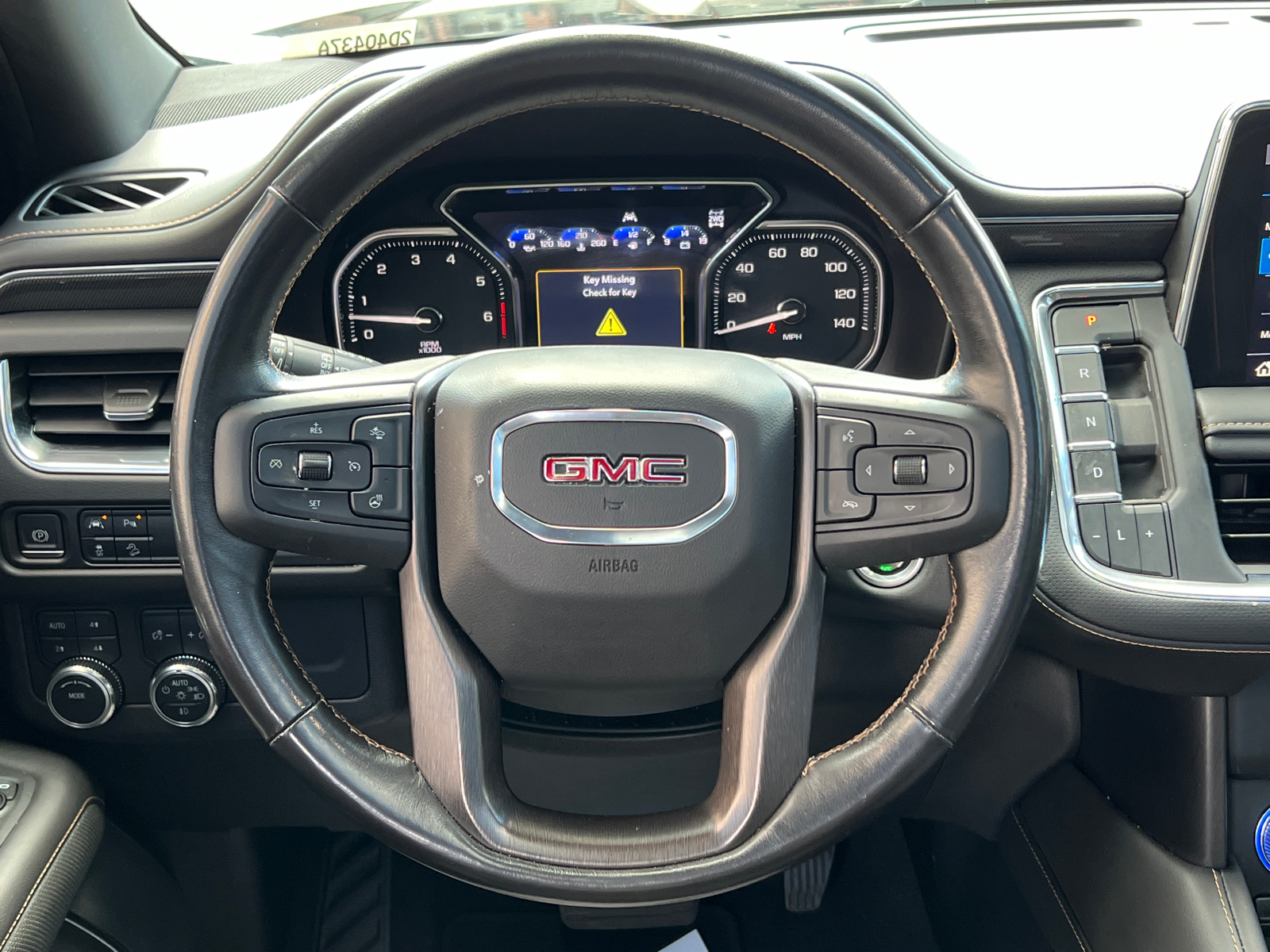 2021 GMC Yukon AT4 24