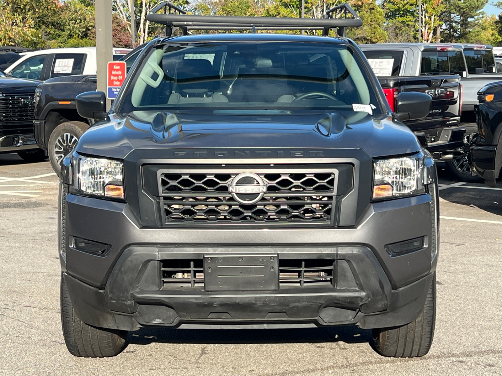 2023 Nissan Frontier S 2