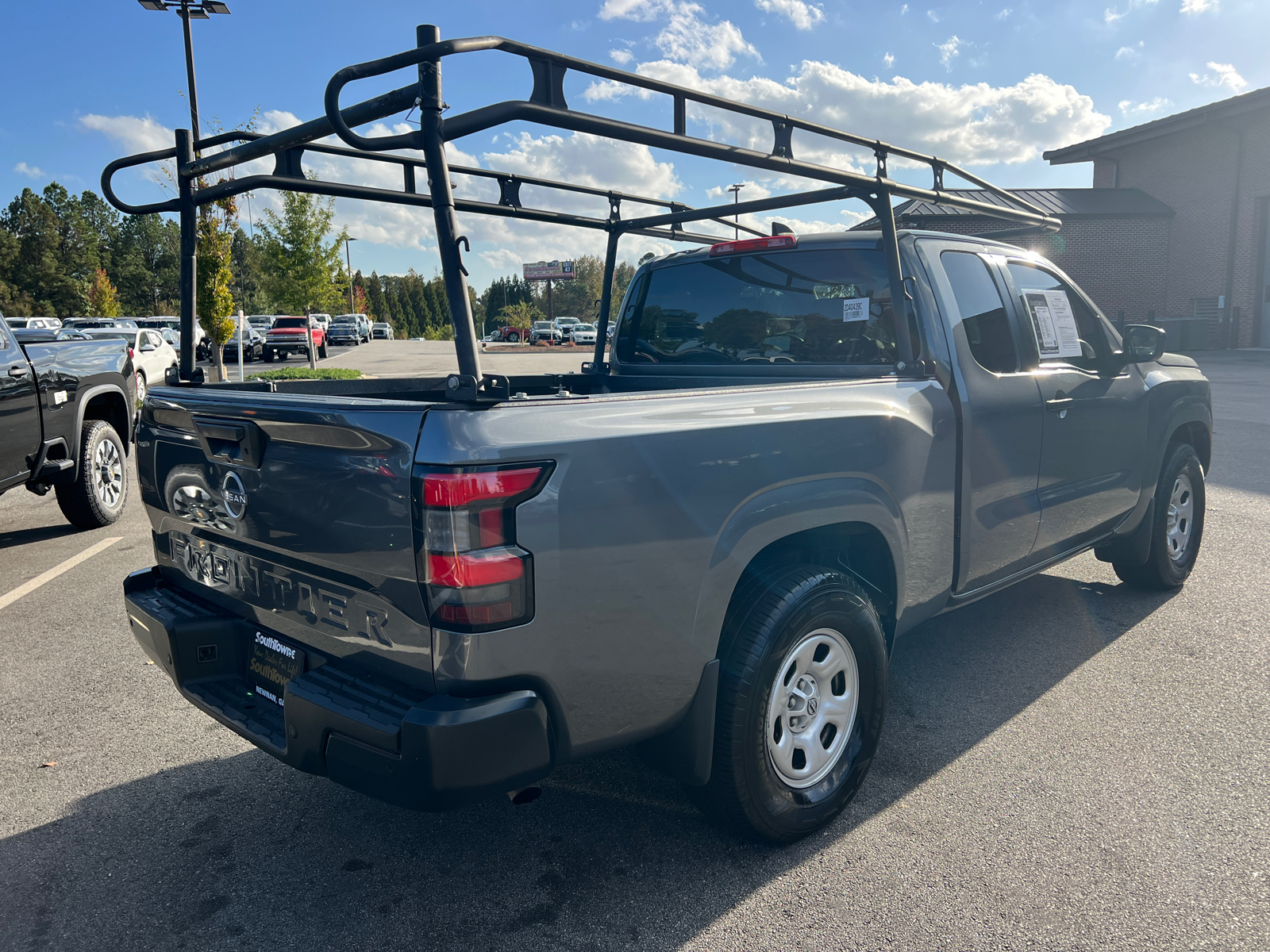 2023 Nissan Frontier S 5