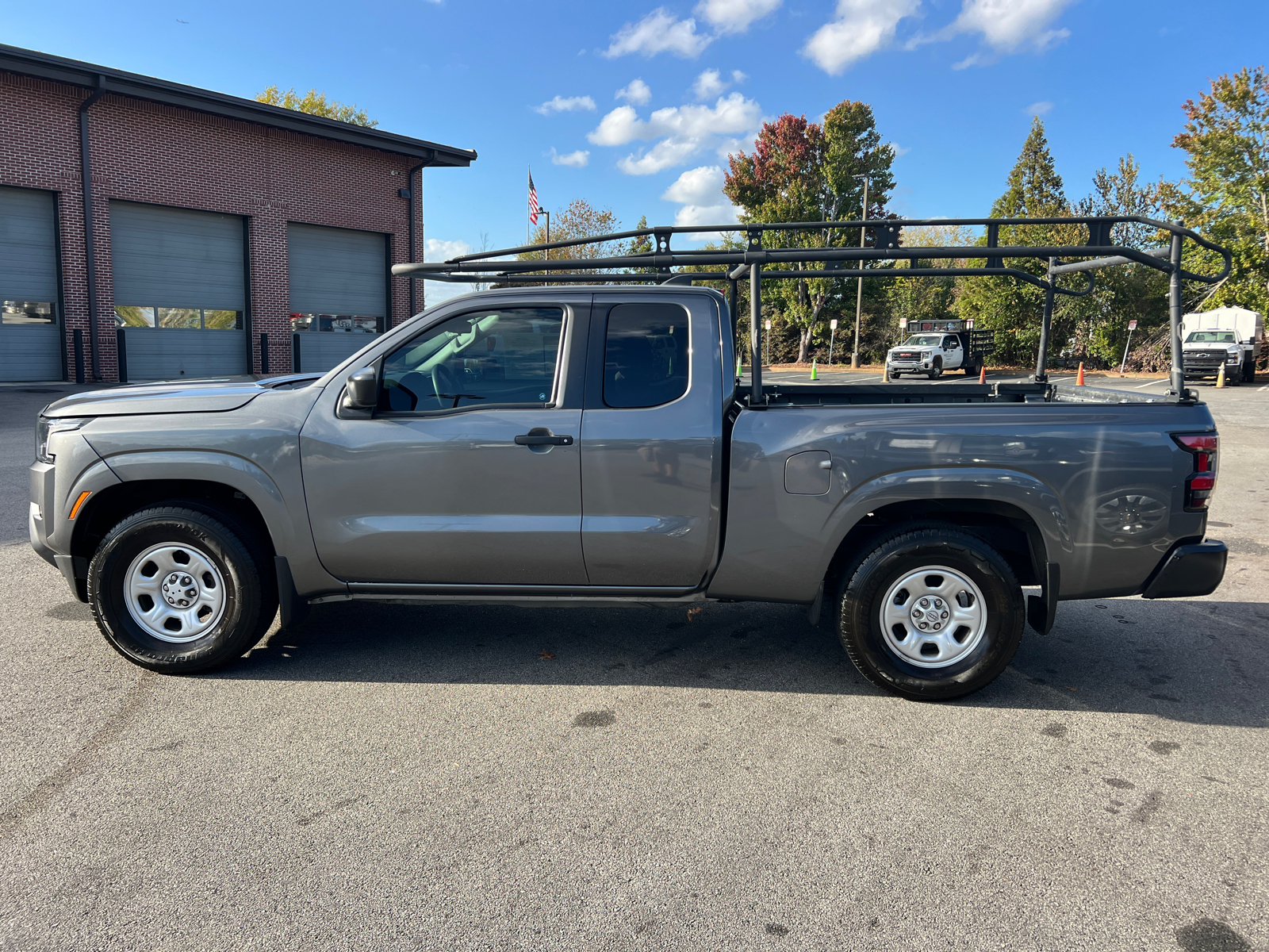 2023 Nissan Frontier S 8