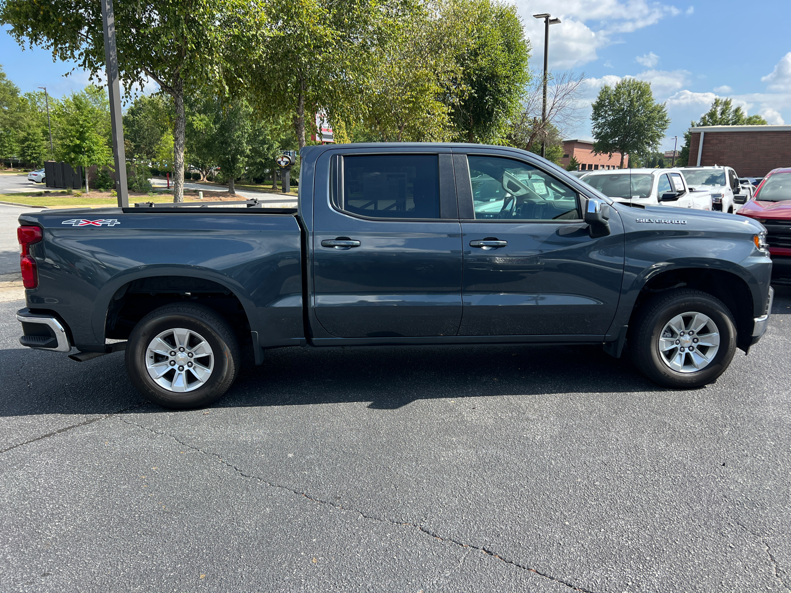 2022 Chevrolet Silverado 1500 LTD LT 4