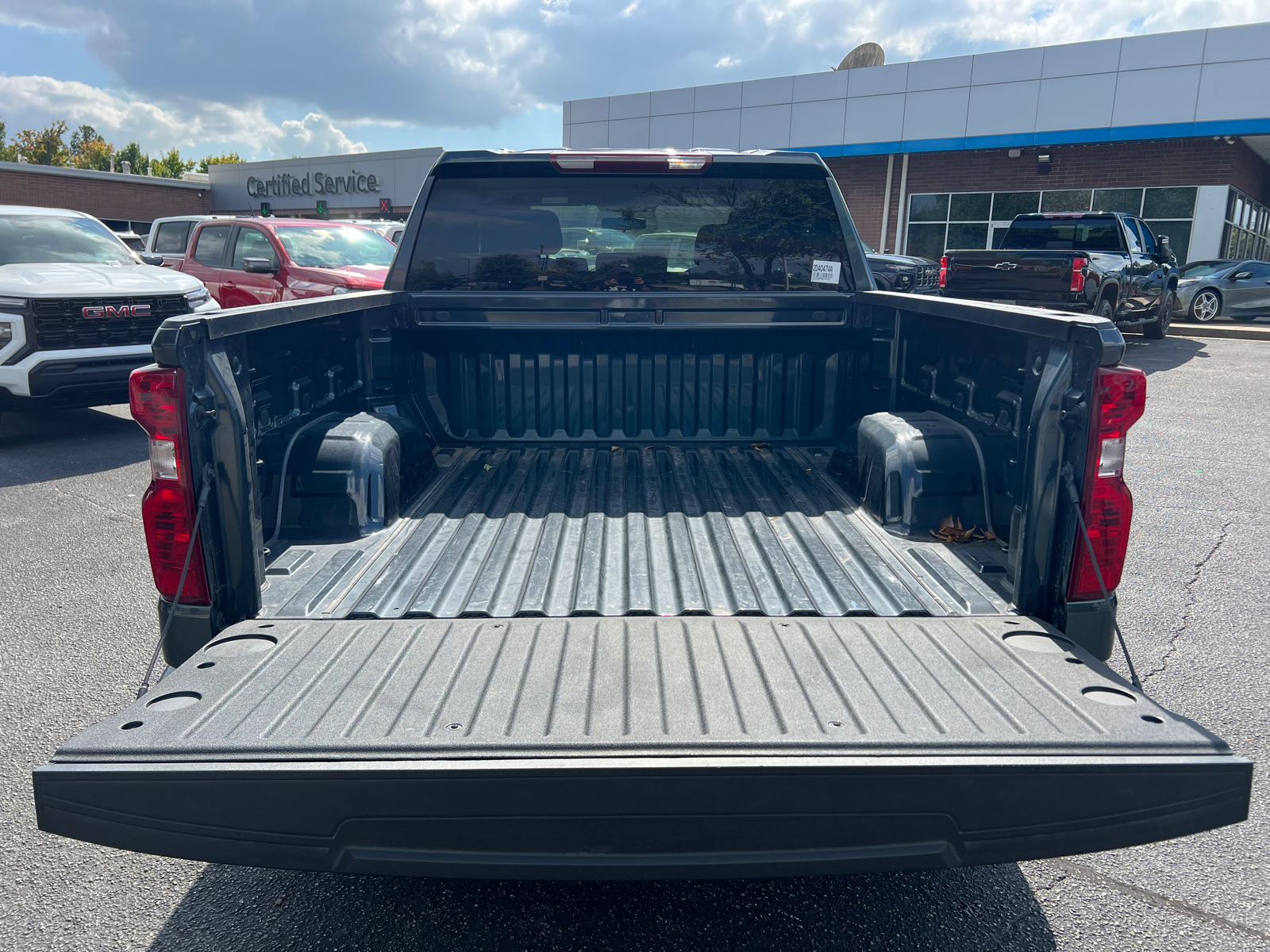 2022 Chevrolet Silverado 1500 LTD LT 18