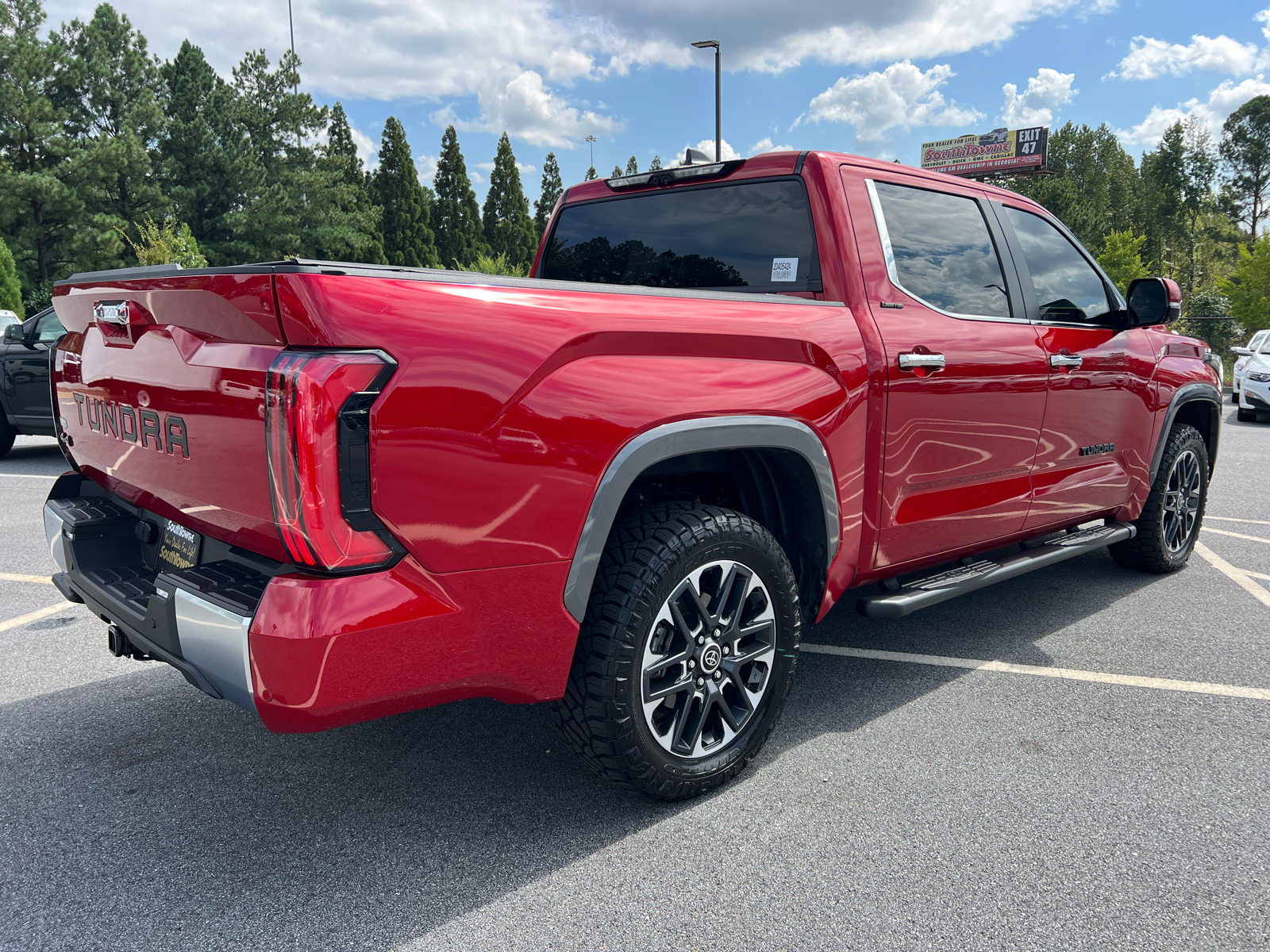 2024 Toyota Tundra Hybrid Limited 5