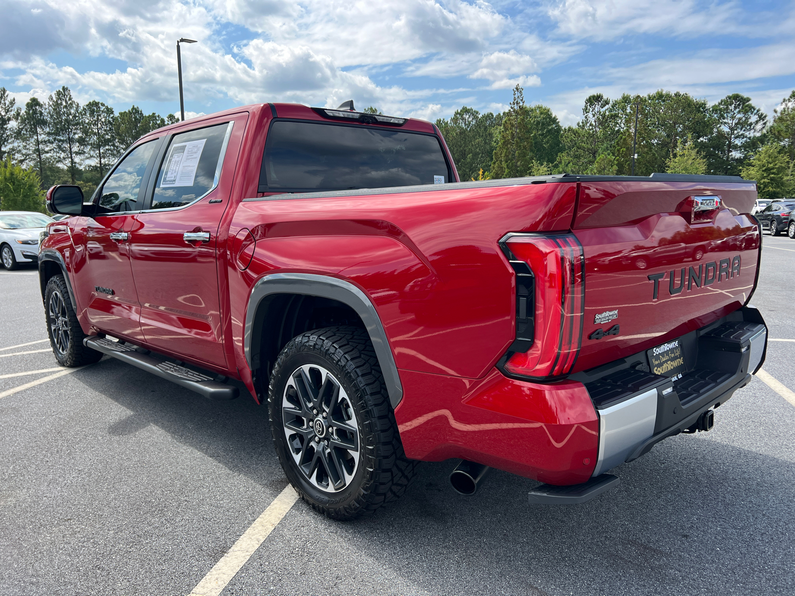 2024 Toyota Tundra Hybrid Limited 7