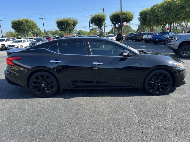 2017 Nissan Maxima SR 5