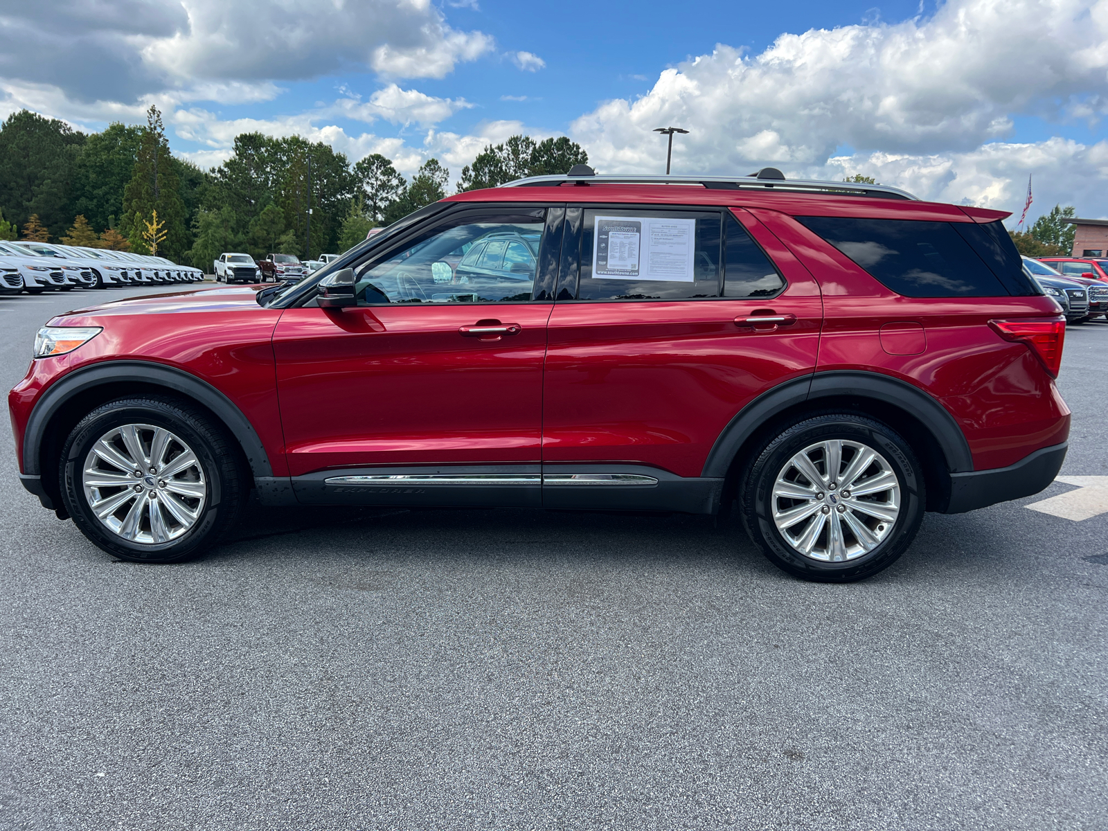 2020 Ford Explorer Limited 8