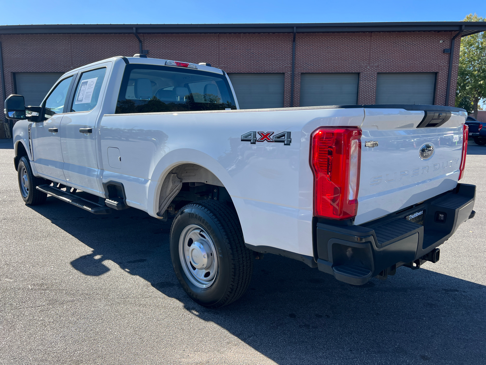 2023 Ford F-250SD XL 7