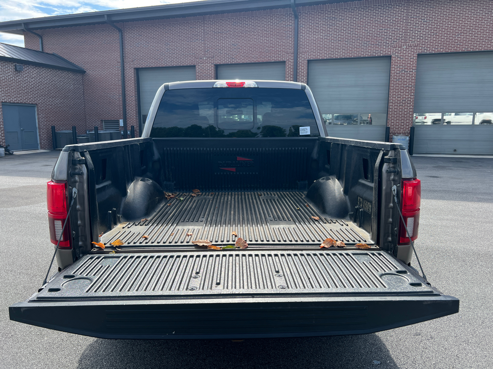 2020 Ford F-150 Lariat 18