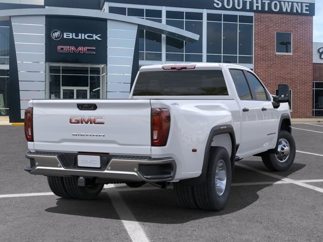 2024 GMC Sierra 3500HD Pro 4