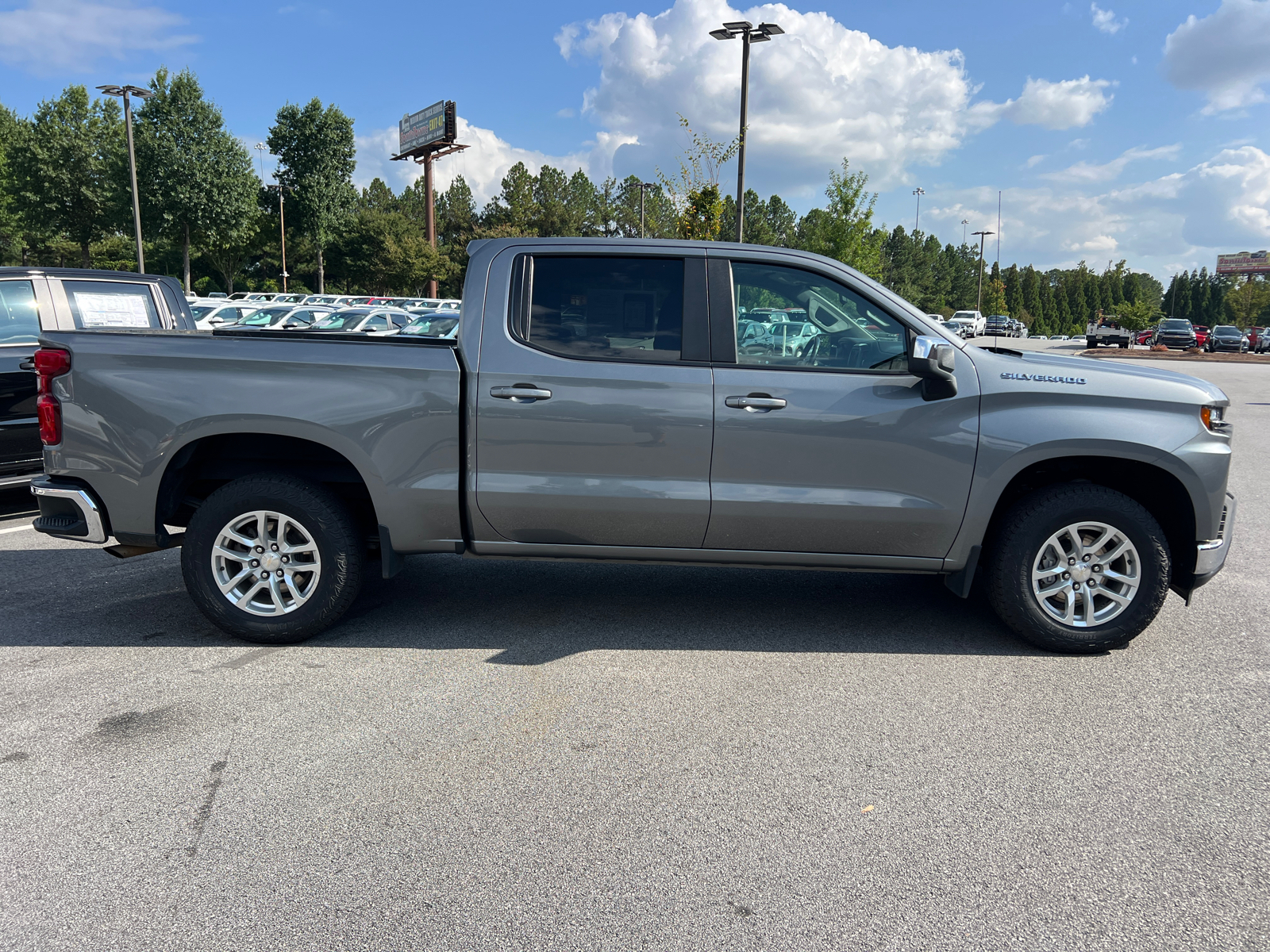 2020 Chevrolet Silverado 1500 LT 4