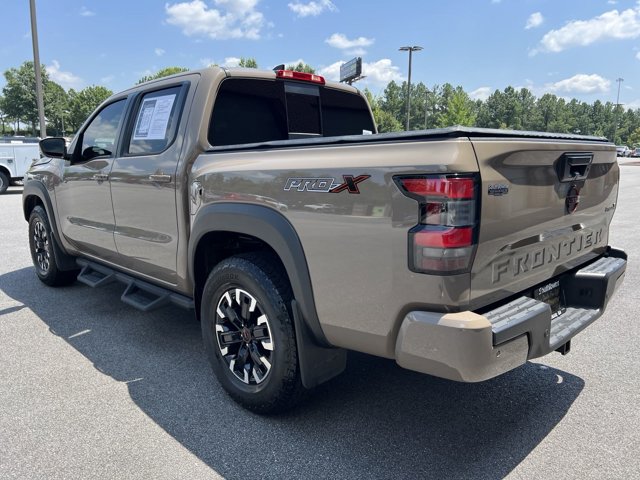 2023 Nissan Frontier PRO-X 8