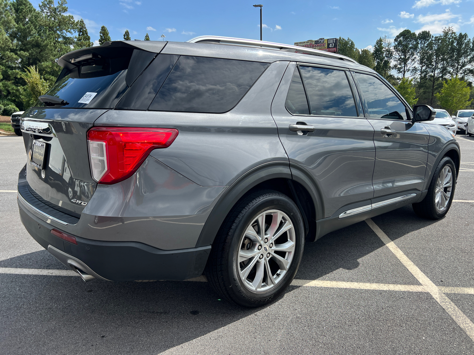 2021 Ford Explorer Limited 5