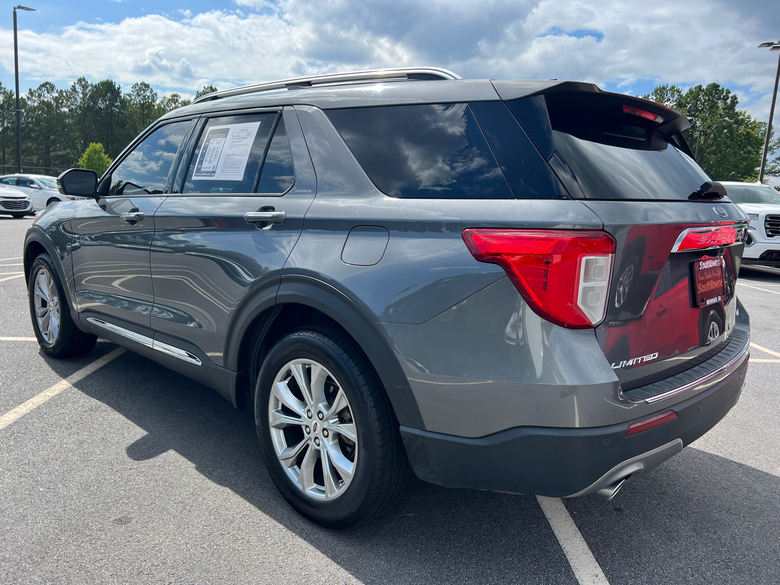 2021 Ford Explorer Limited 7