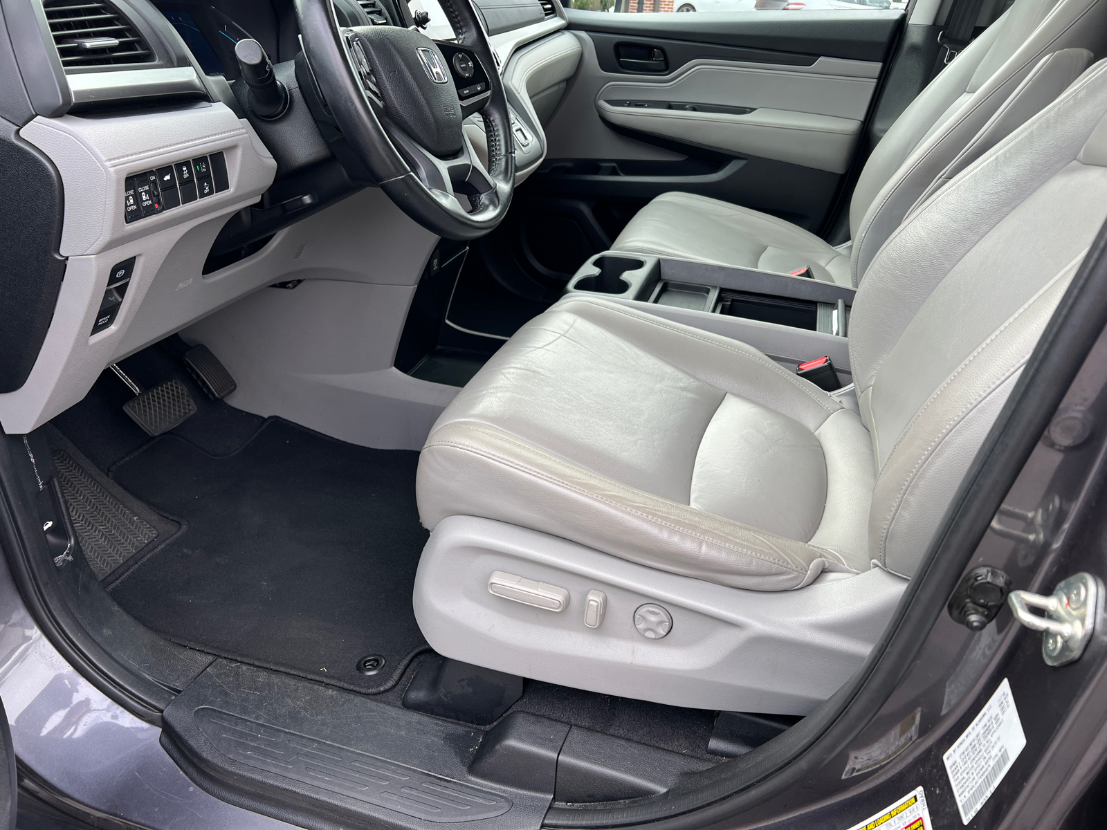 2019 Honda Odyssey EX-L 9