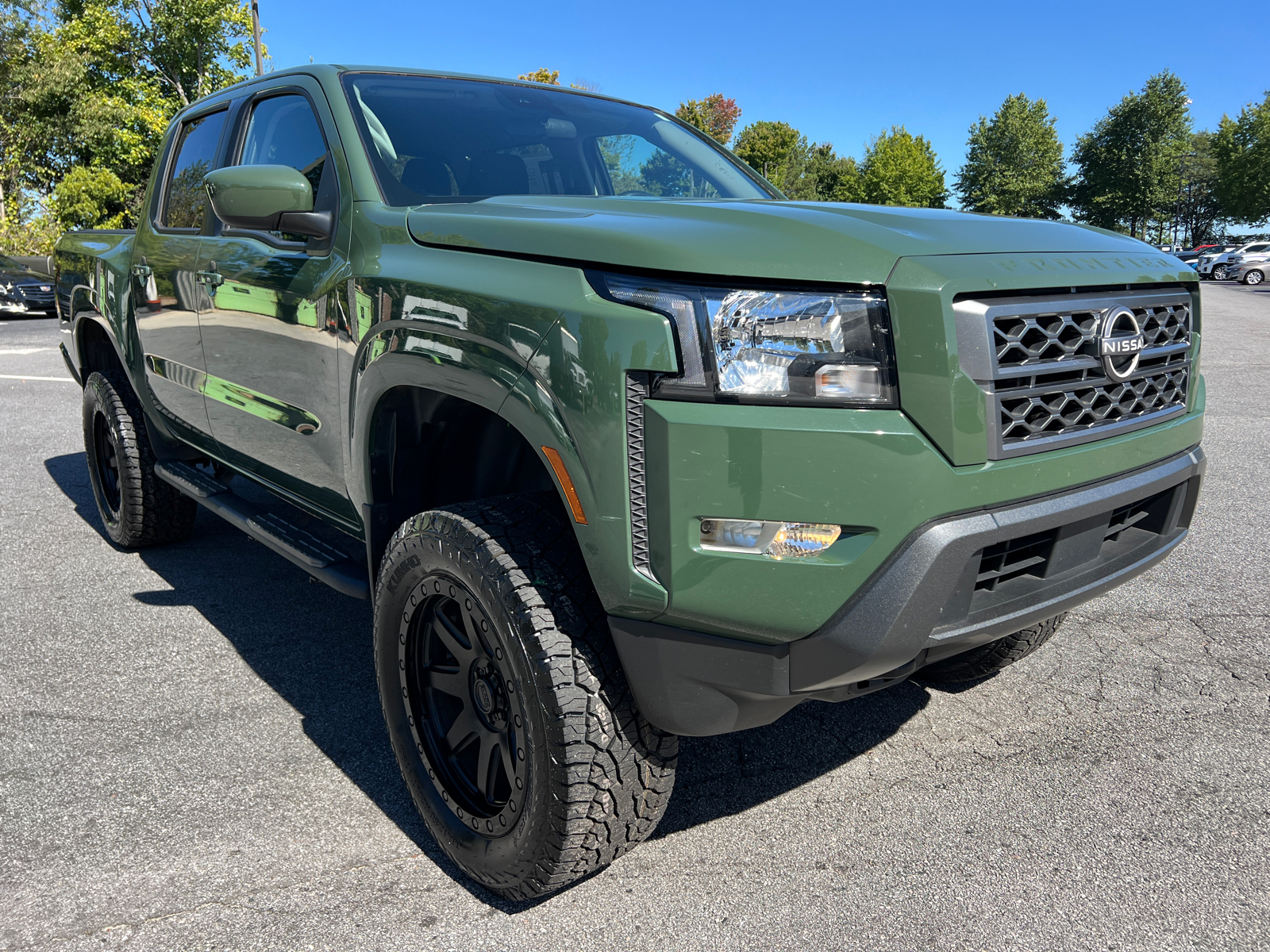 2022 Nissan Frontier SV 3