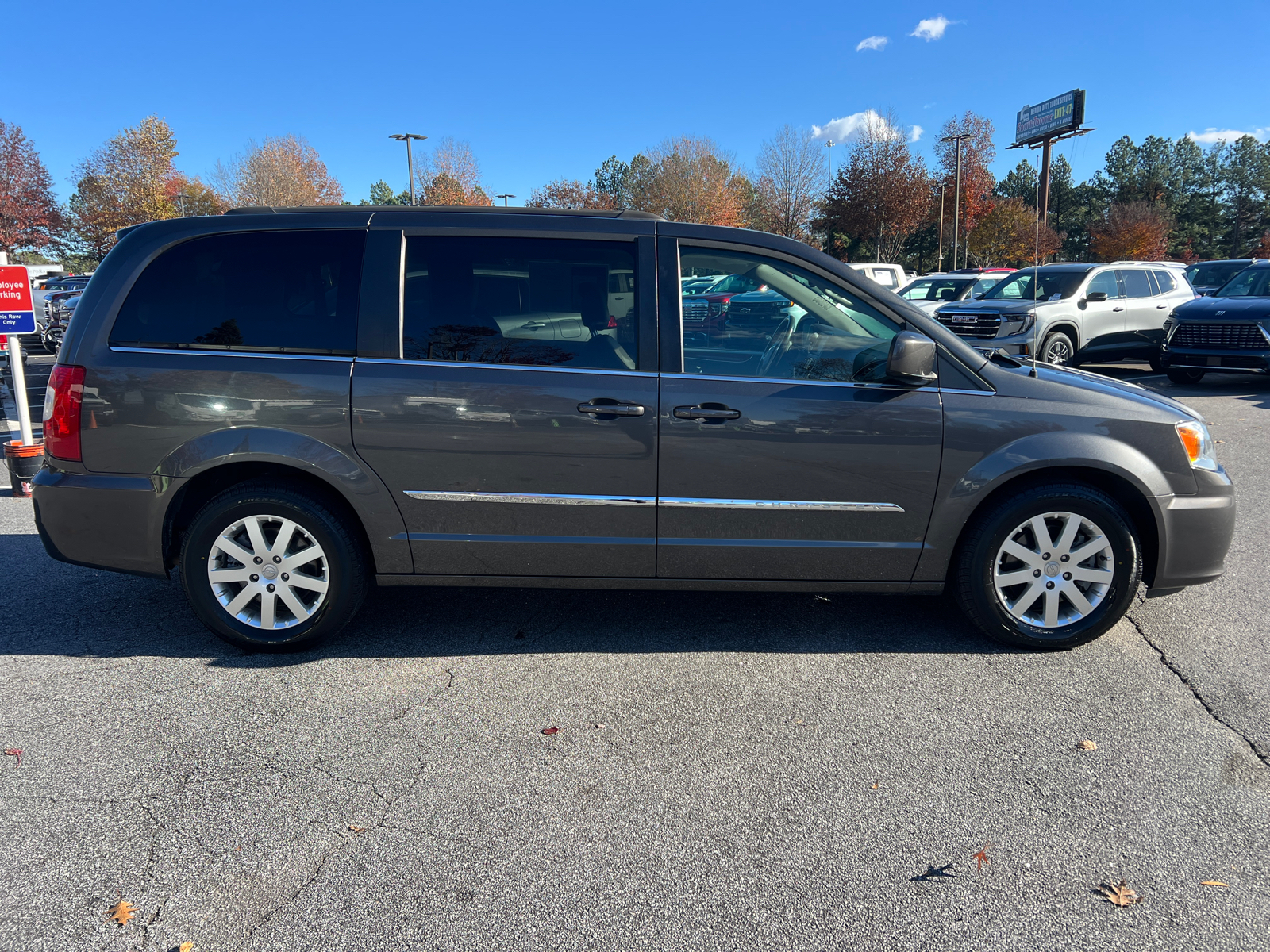 2016 Chrysler Town & Country Touring 4