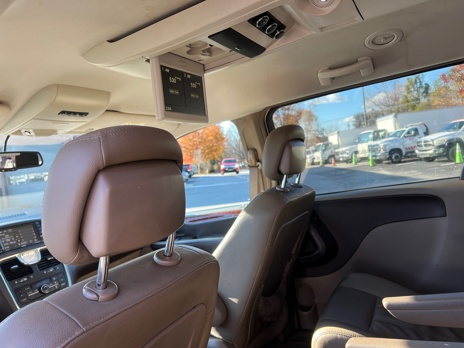 2016 Chrysler Town & Country Touring 21