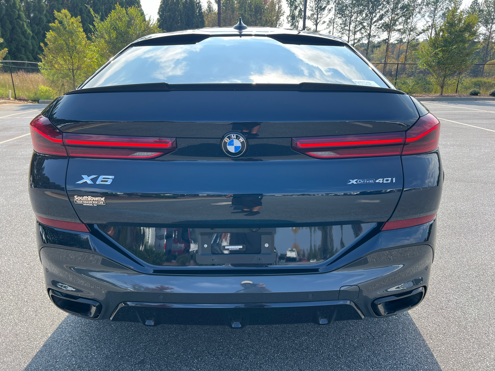 2022 BMW X6 xDrive40i 6