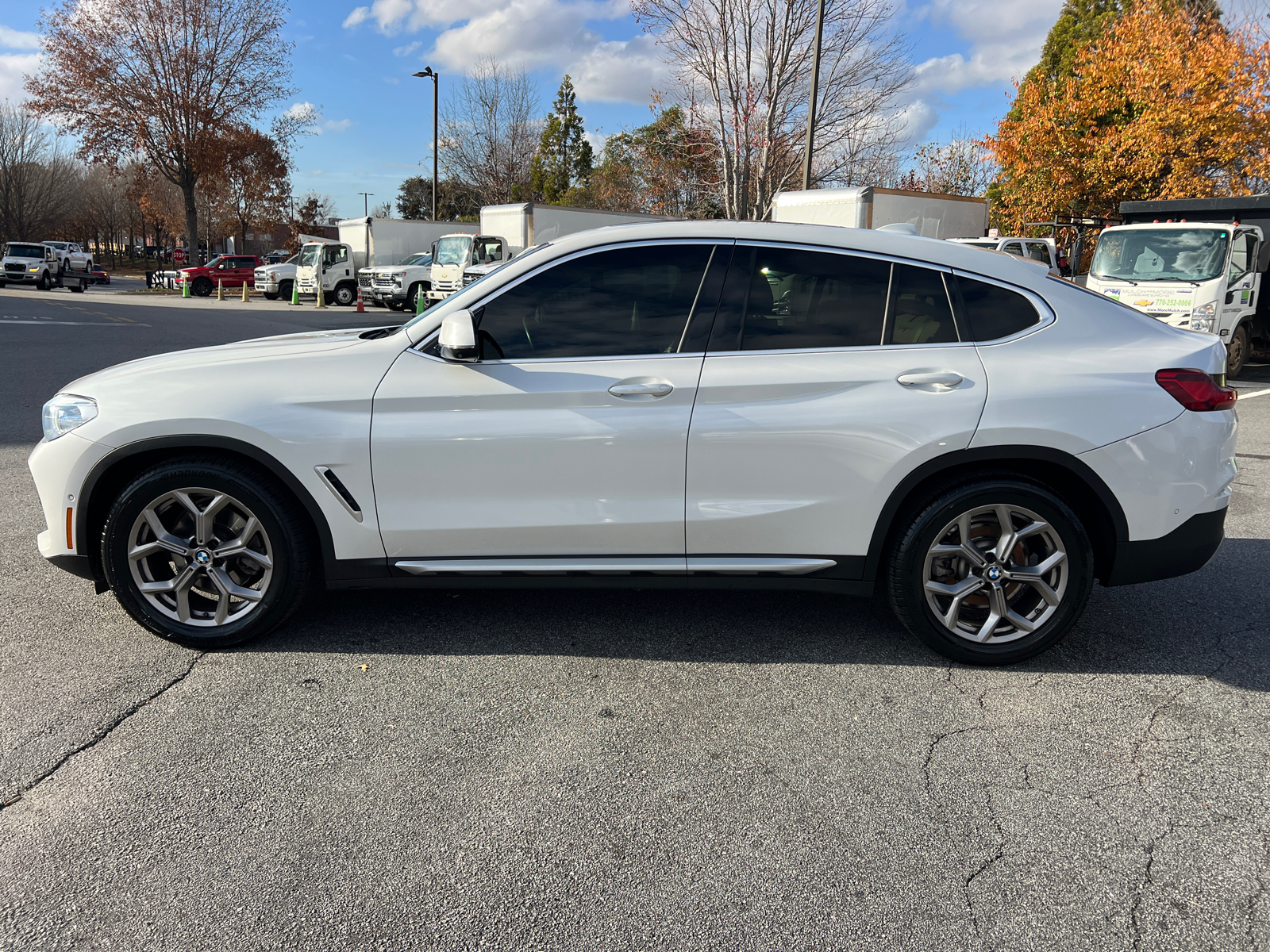 2021 BMW X4 xDrive30i 8