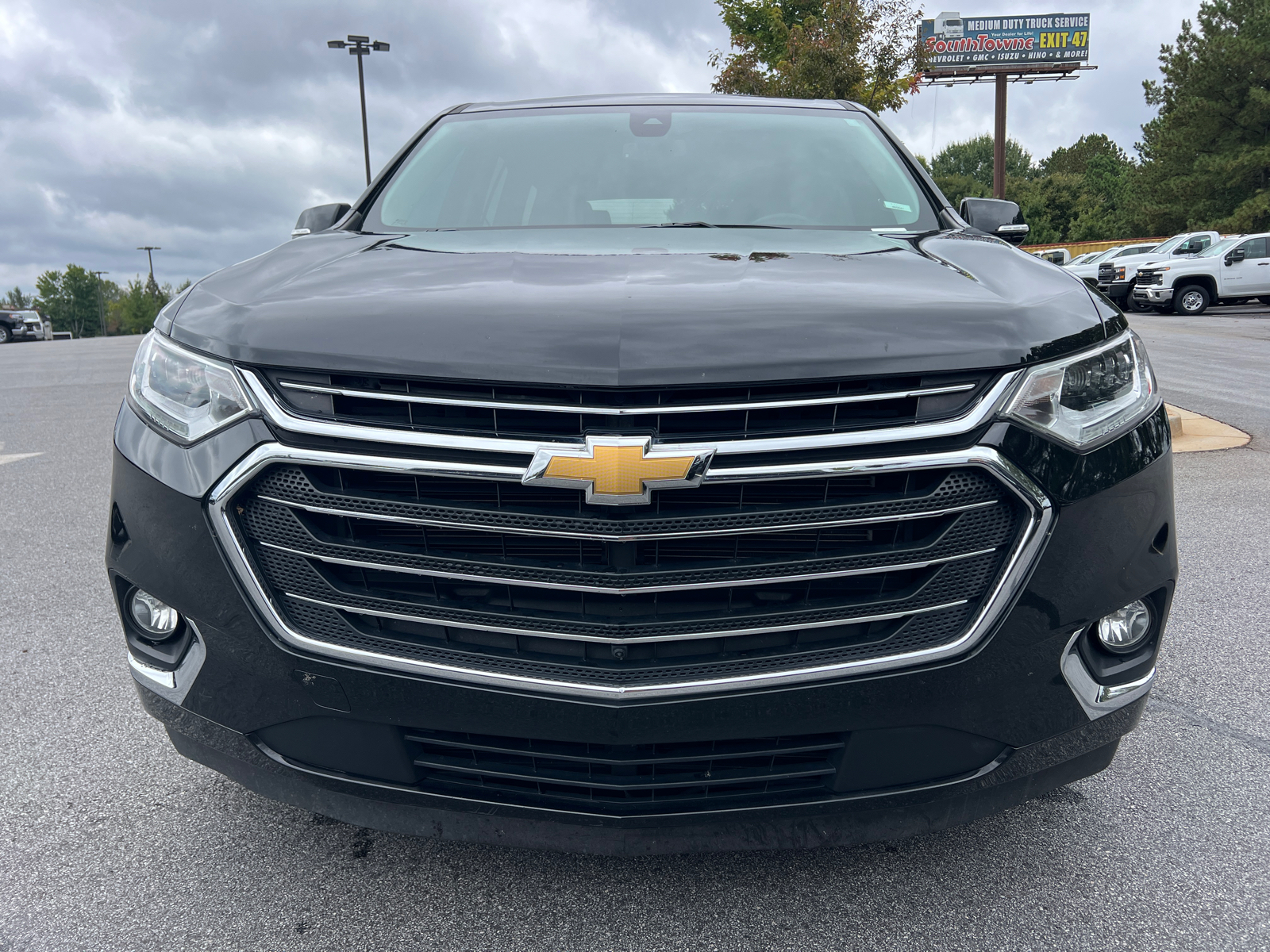 2019 Chevrolet Traverse Premier 2