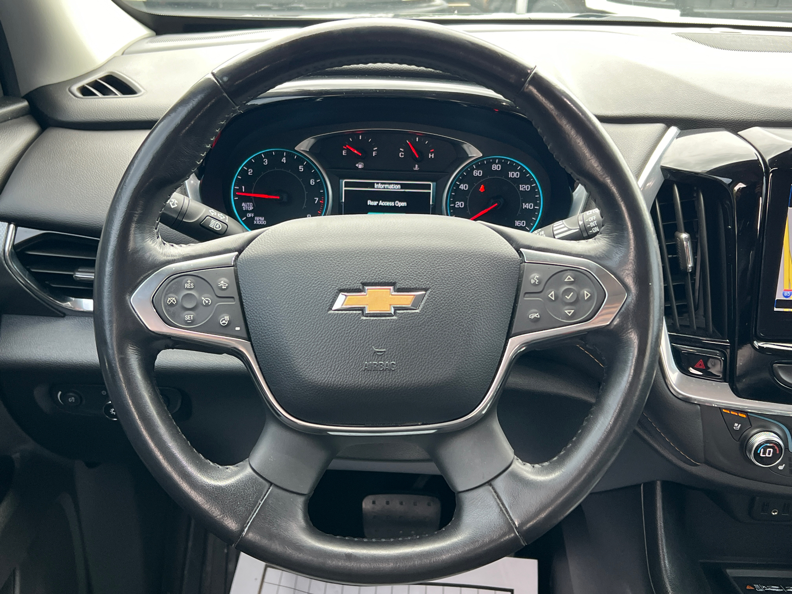 2019 Chevrolet Traverse Premier 24