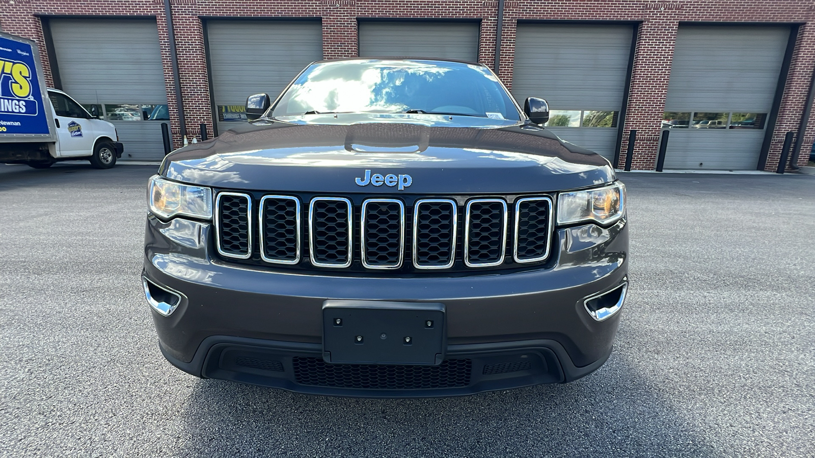 2020 Jeep Grand Cherokee Laredo E 2