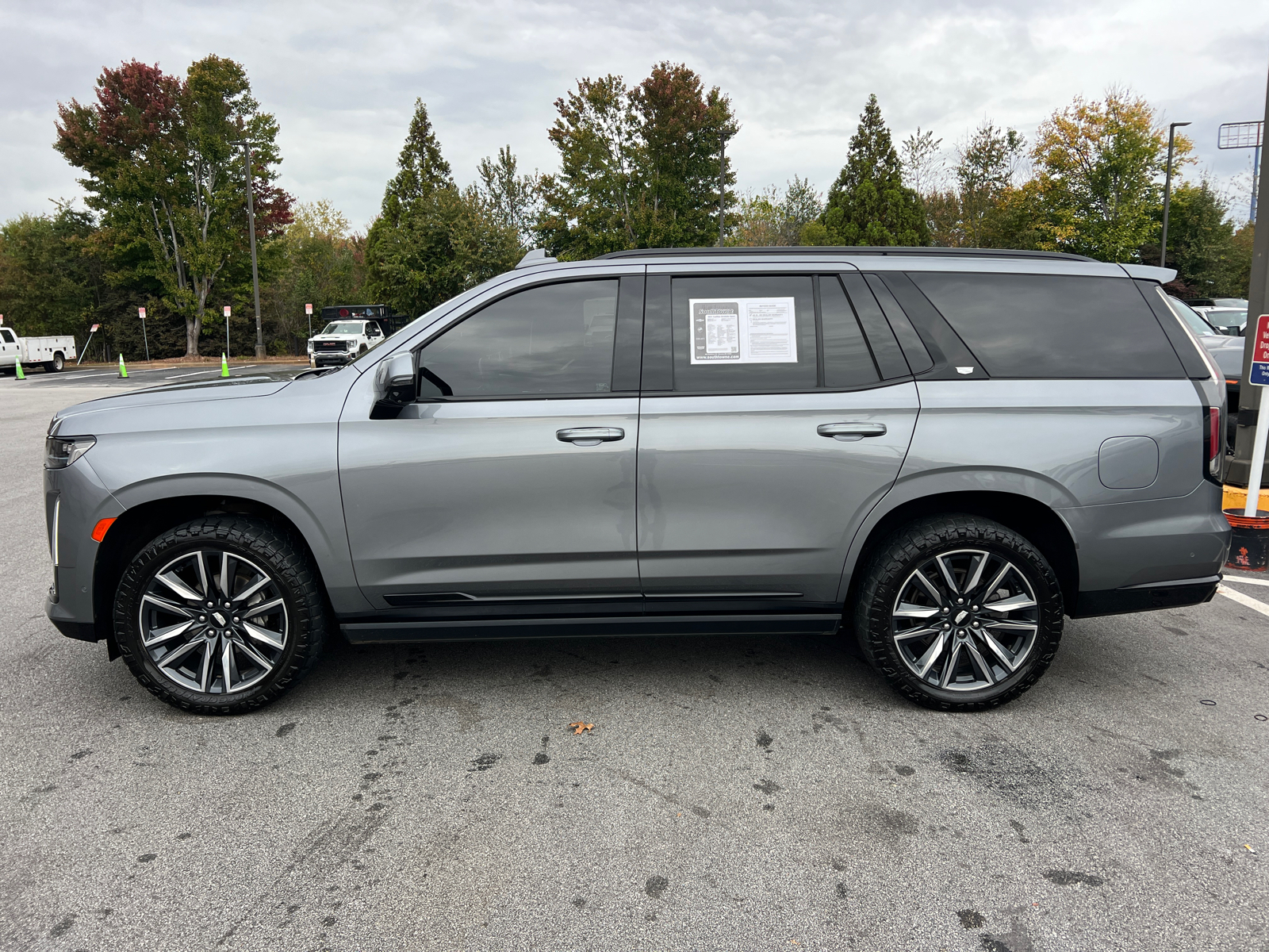 2021 Cadillac Escalade Sport 8