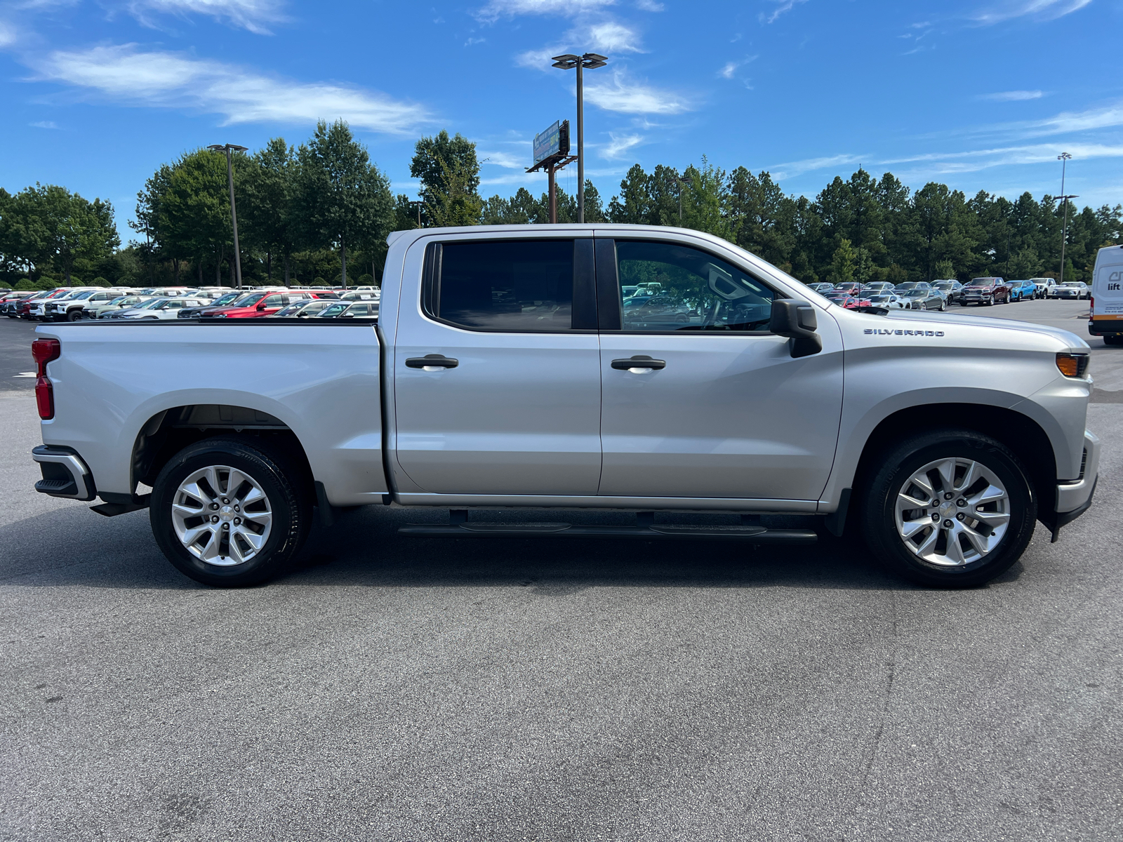 2021 Chevrolet Silverado 1500 Custom 4