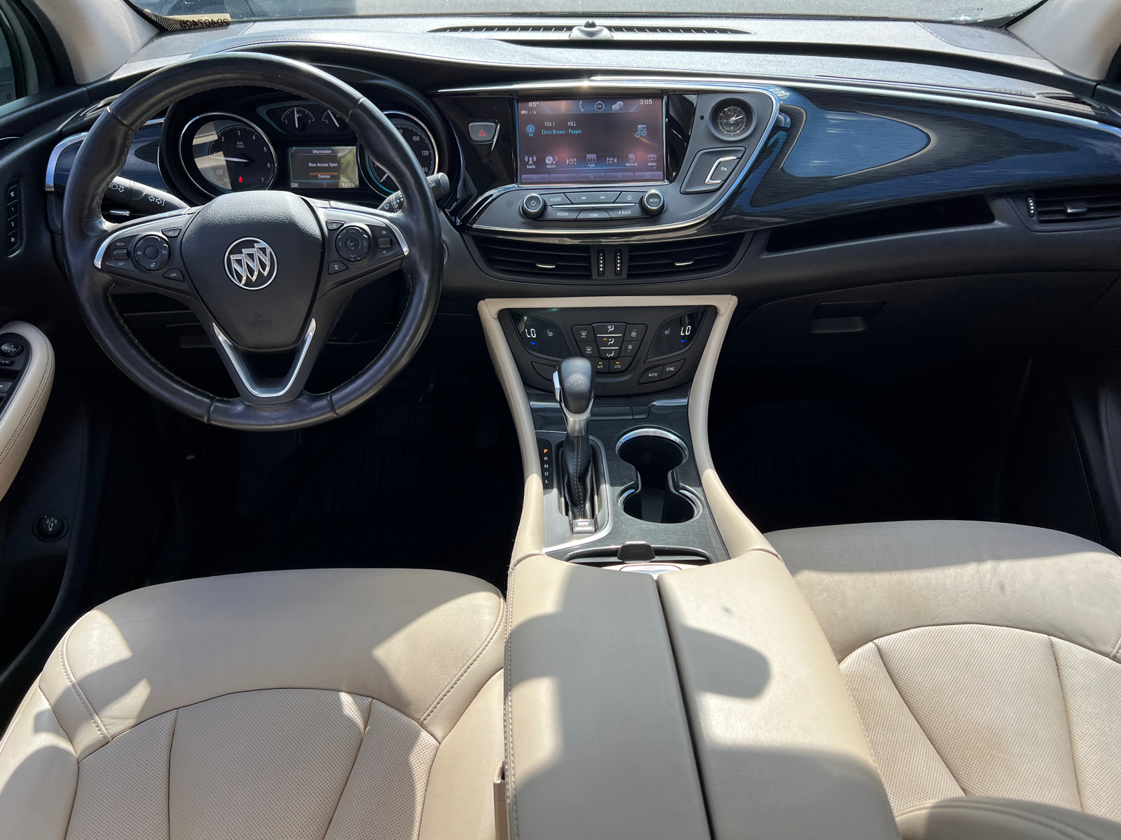 2017 Buick Envision Essence 23