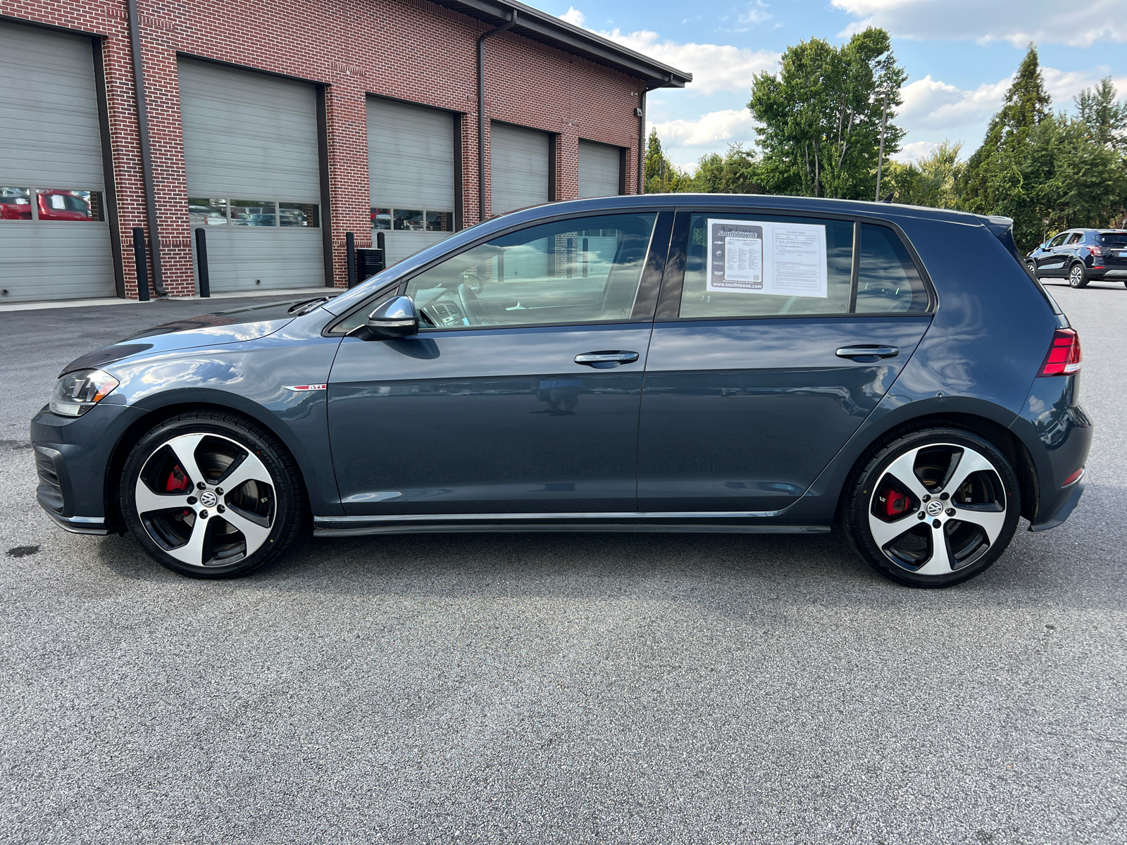 2018 Volkswagen Golf GTI Autobahn 8