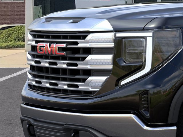 2024 GMC Sierra 1500 SLE 13