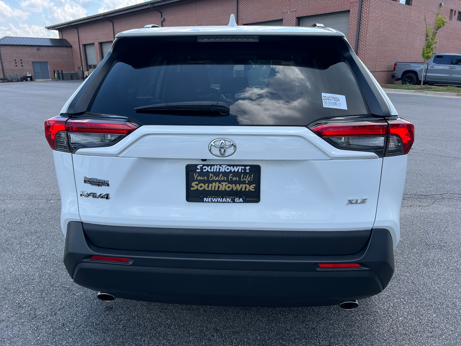 2019 Toyota RAV4 XLE Premium 6