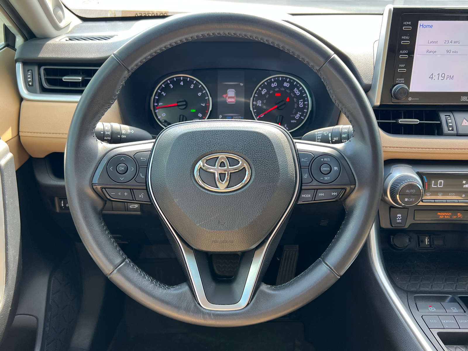 2019 Toyota RAV4 XLE Premium 24