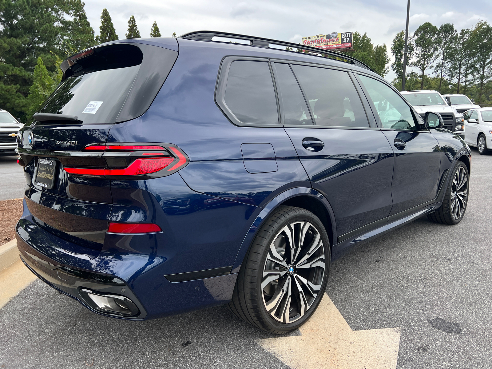 2025 BMW X7 xDrive40i 5