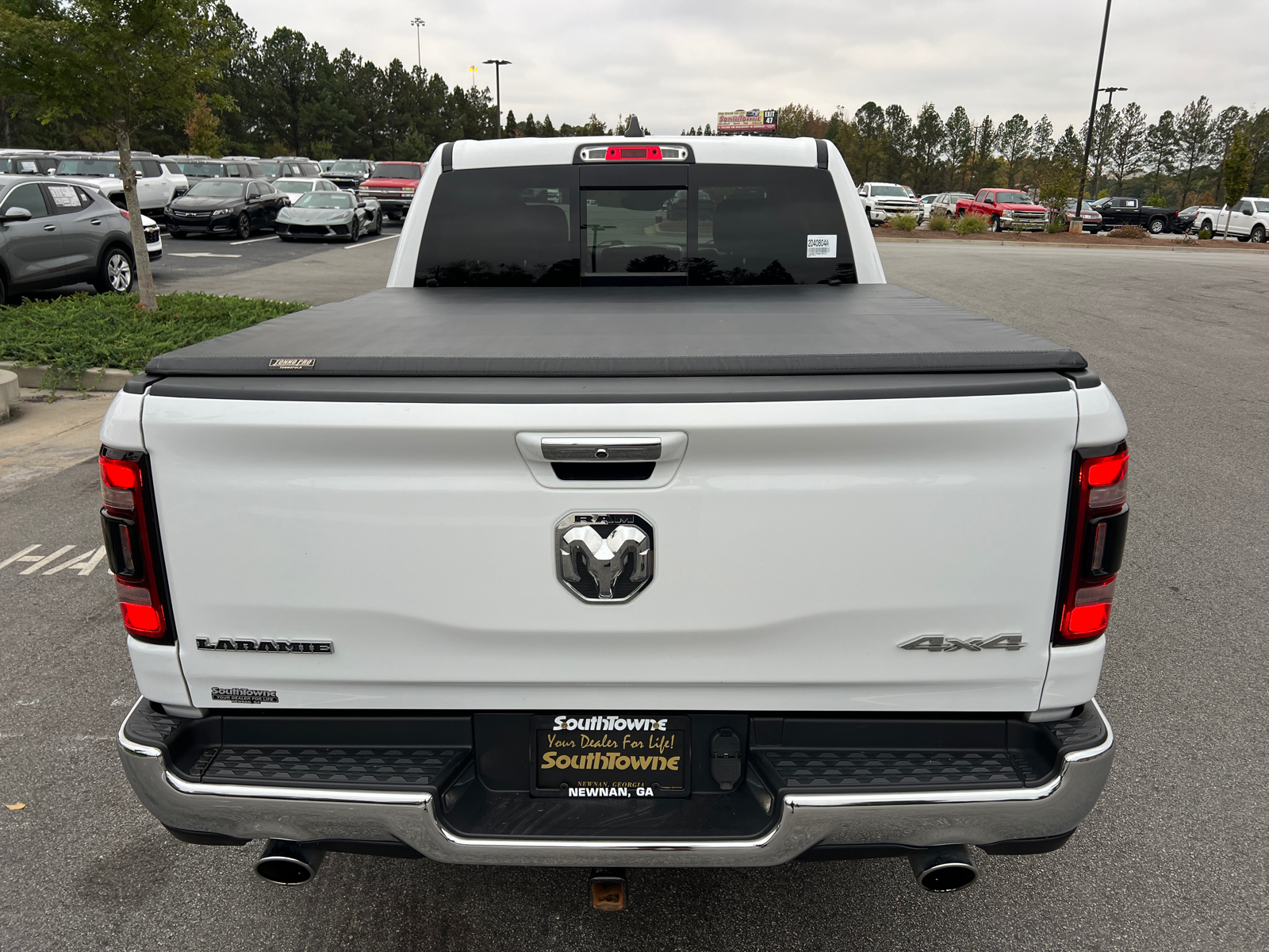 2022 Ram 1500 Laramie 6