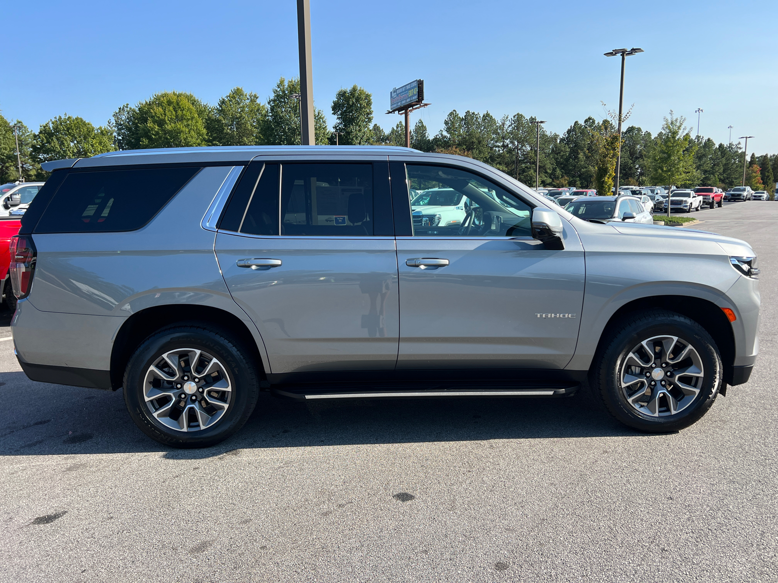 2024 Chevrolet Tahoe LT 26