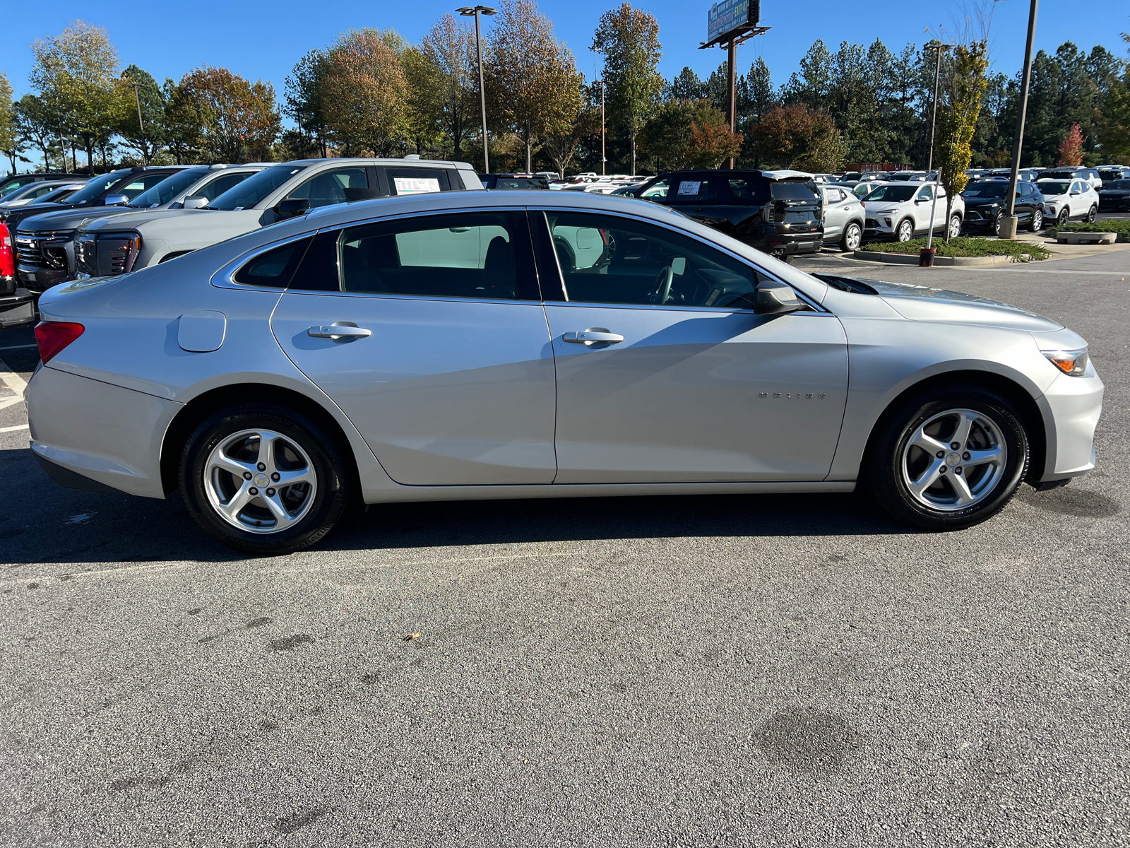 2018 Chevrolet Malibu LS 4