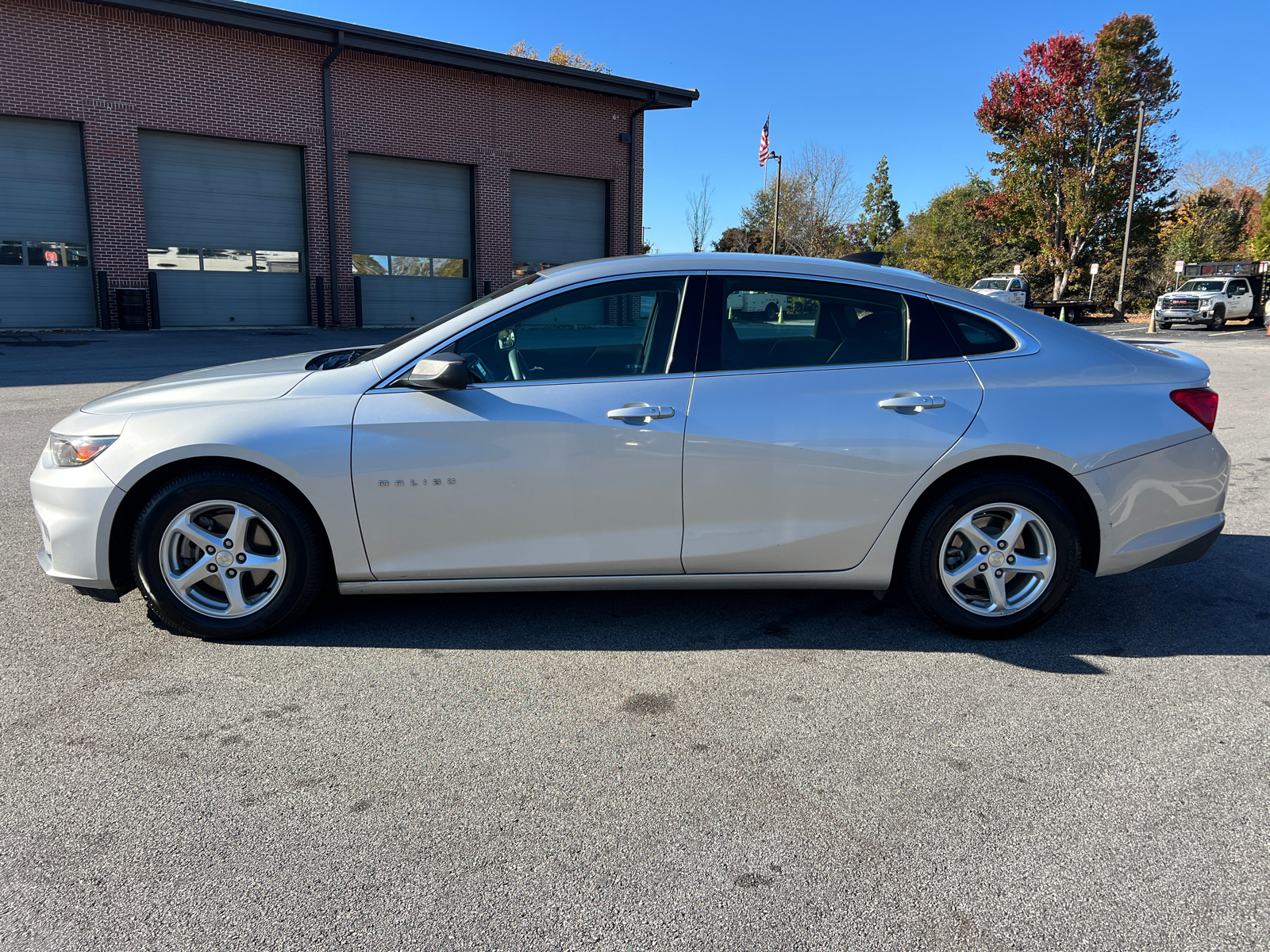 2018 Chevrolet Malibu LS 8