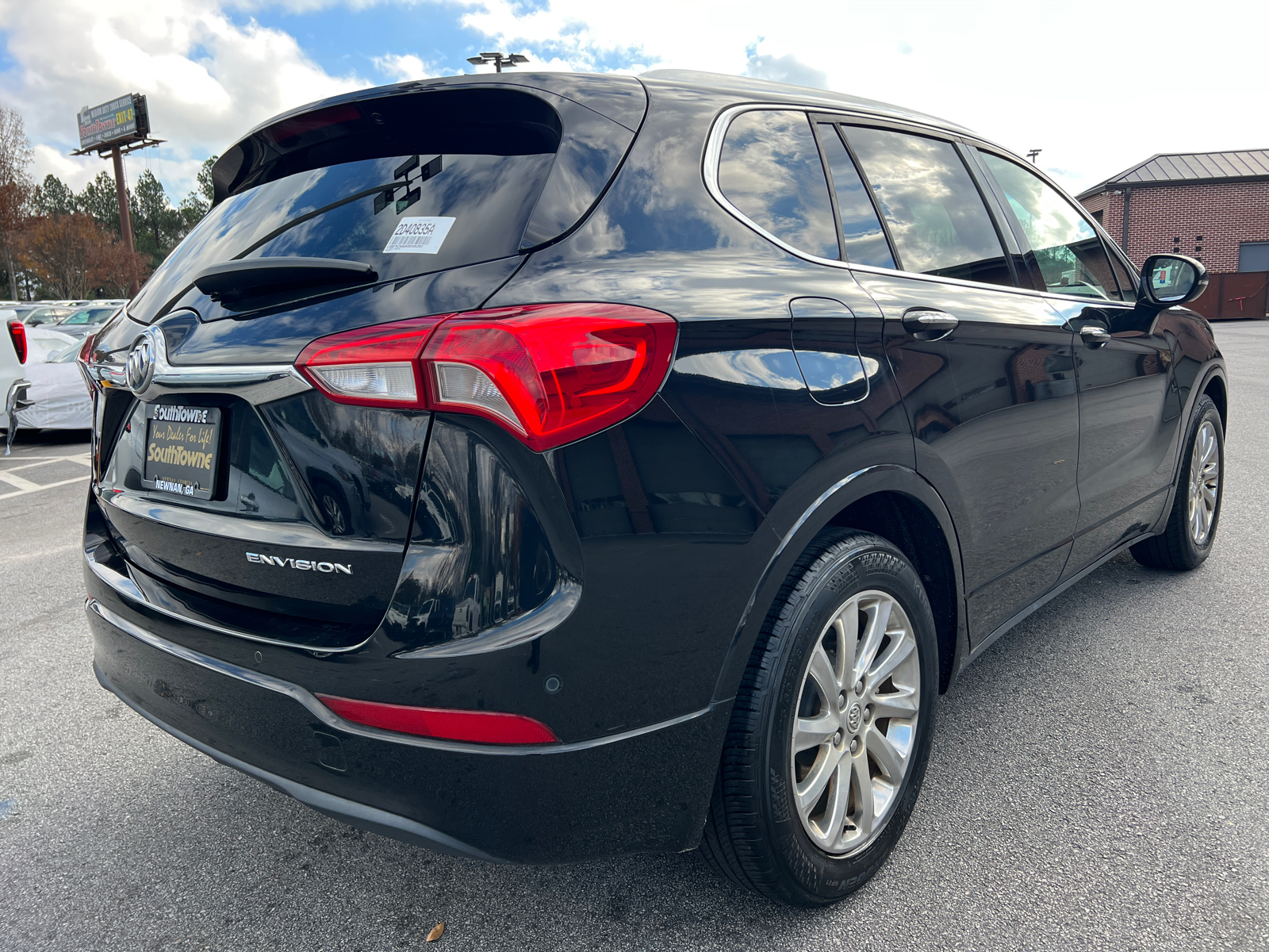 2019 Buick Envision Essence 5