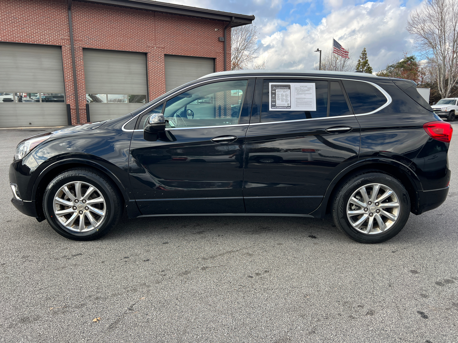 2019 Buick Envision Essence 8