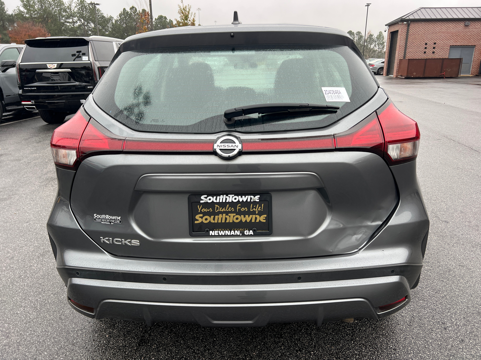 2021 Nissan Kicks S 6