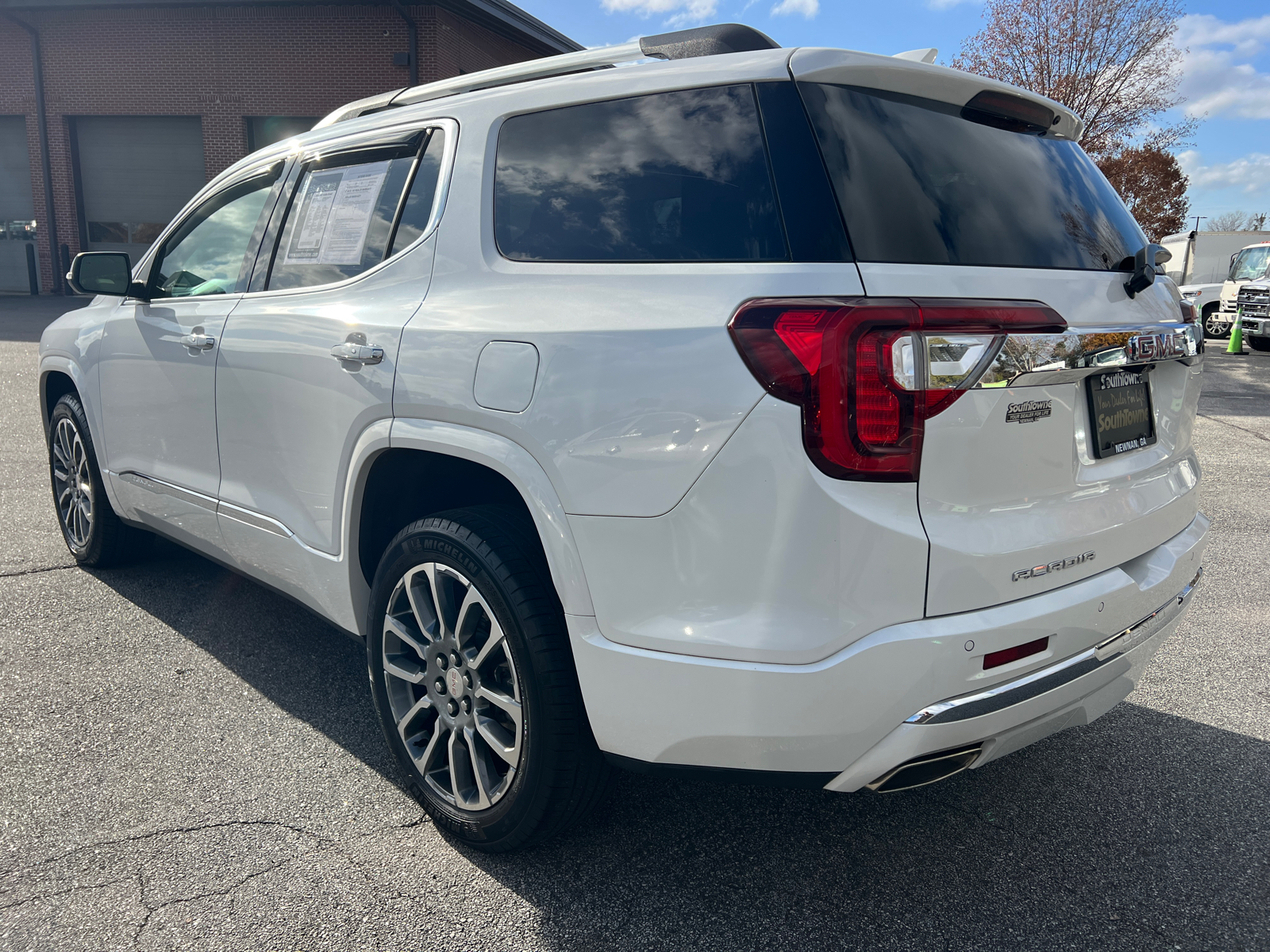 2021 GMC Acadia Denali 7