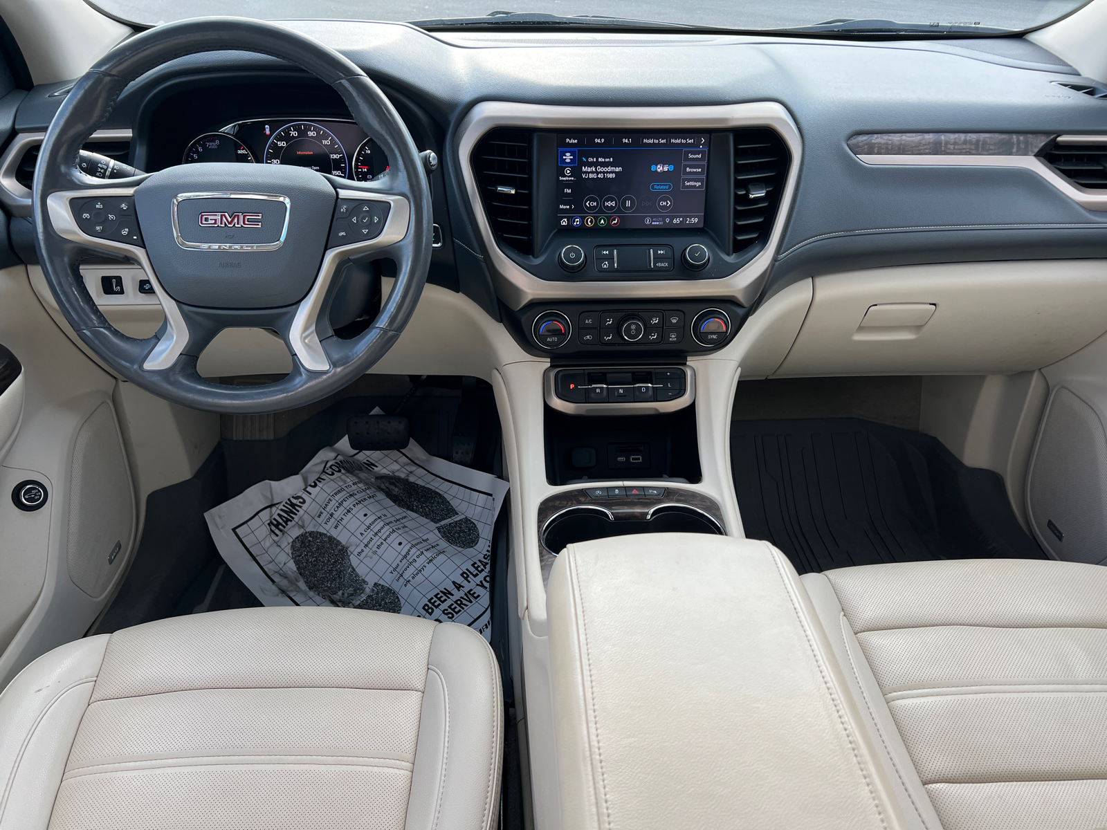 2021 GMC Acadia Denali 23