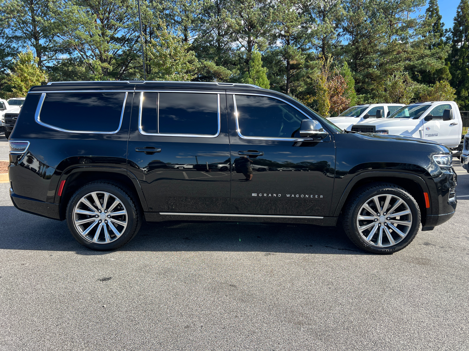 2022 Jeep Grand Wagoneer Series II 4