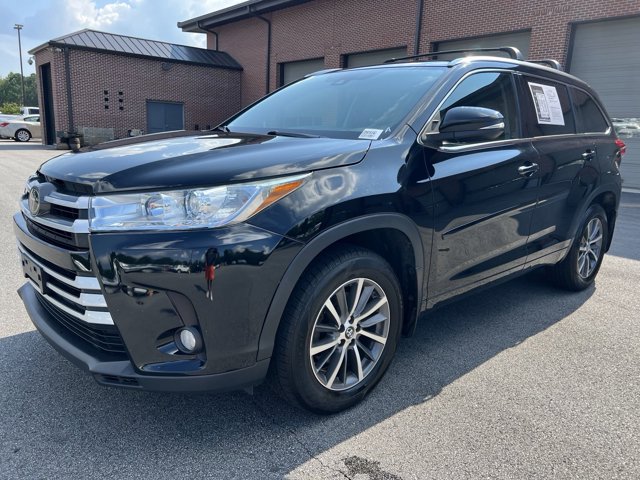 2018 Toyota Highlander XLE 2