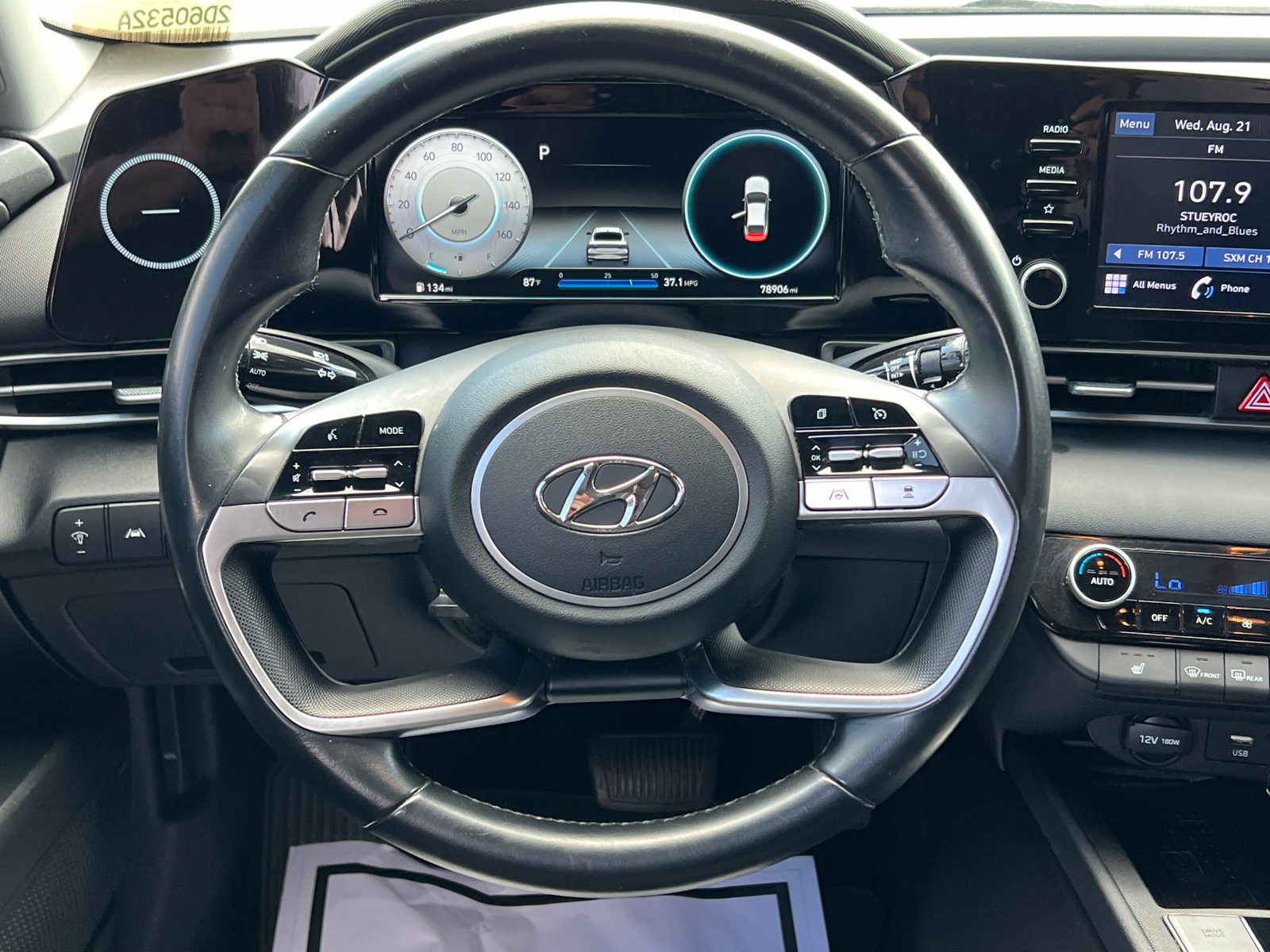 2021 Hyundai Elantra SEL 23